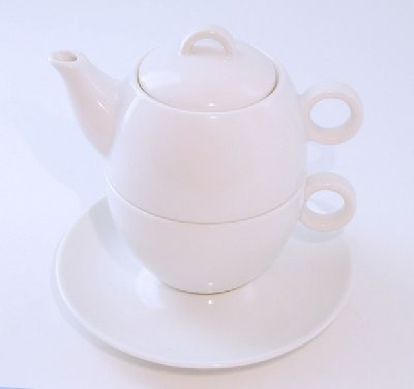www.porzellanhibben.de PORCELAIN TEA FOR ONE 4tlg