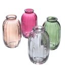 Vase, 4 sort., Rillenstruktur,